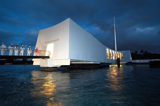 #1 Private Limousine Tour -The USS Arizona & Historic Honolulu - Tour Overview
