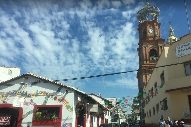 1 to 6 Passengers Vallarta Private City Tour - Panoramic Views of the Bay