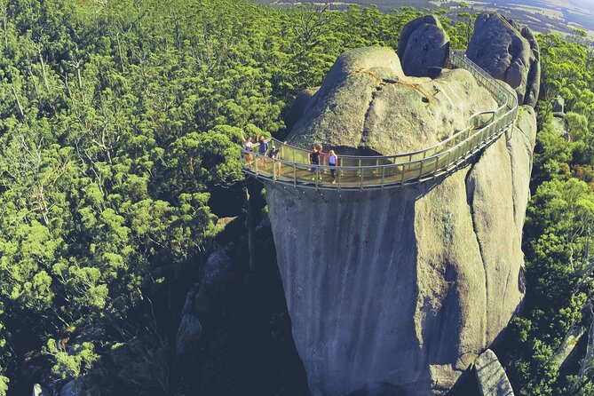 10-Day Adelaide to Perth Adventure Tour - Meals