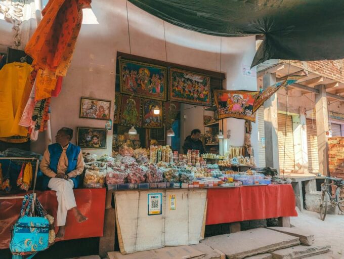 10-DAY Golden Triangle With Mathura & Varanasi - Seamless Transportation and Accessibility