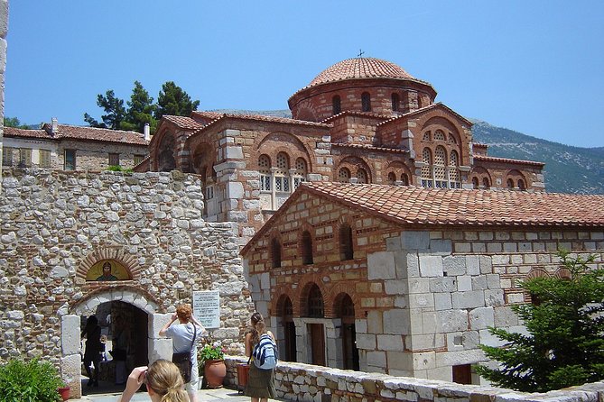 10 Day Private Tour Mycenae, Olympia, Delphi, Meteora, Santorini - Accessibility Considerations