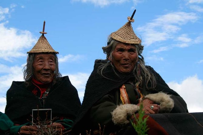 10-Day Royal Highland Festival and Laya Run Tour in Laya - Key Points