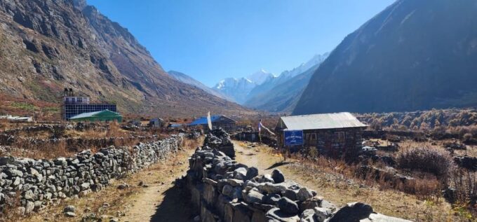 10 Days in Langtang: Trekking Through Nepals Hidden Gem - Suitability and Precautions