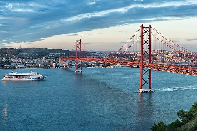 10 Days Private Tour in Portugal From Lisbon - Highlights of the 10-Day Itinerary