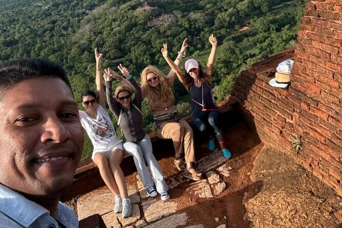 10 Days Sri Lanka Tour with Sudath - The Sum Up