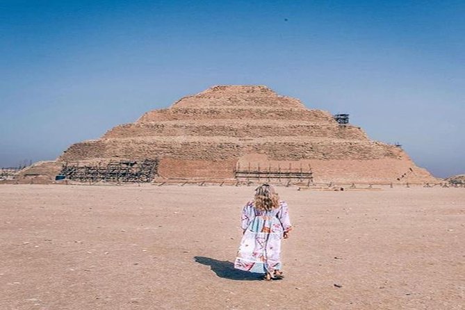 10-Hour Private Layover Tour: Giza Pyramids and Egyptian Museum From Cairo Airport - Pickup and Transportation