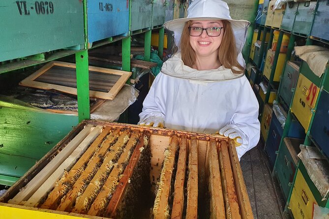 10 Hours Private Apiary Tour in Romania - From Bucharest - Highlights of the Hands-on Experience