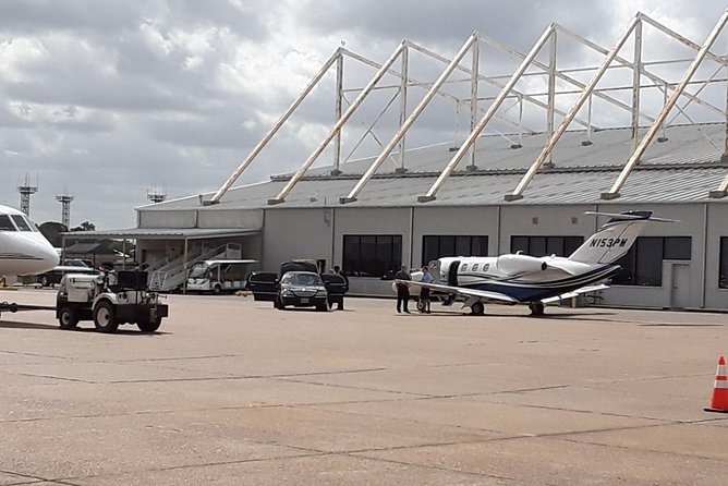 10 PAX Private Transfer Galveston- IAH Airport, and Houston City. - Schedule and Availability