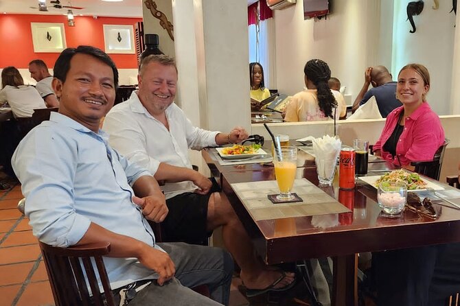 10 Stop Phnom Penh Tour by Tuk-Tuk, Includes S21 & Killing Fields - Cultural Stops and Monuments