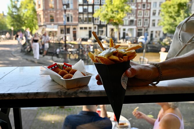 10 Taste Private Amsterdam Food Tour by UNESCO Canals and Jordaan - Exploring the Neighborhoods
