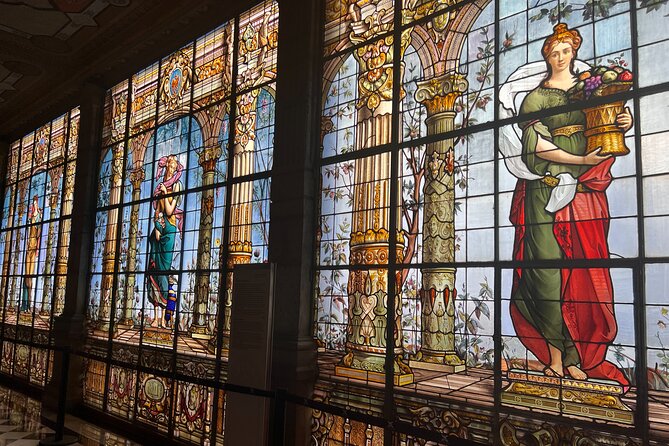 100% Private Tour in Chapultepec Castle & Around (With Transport) - Pickup and Transportation Details