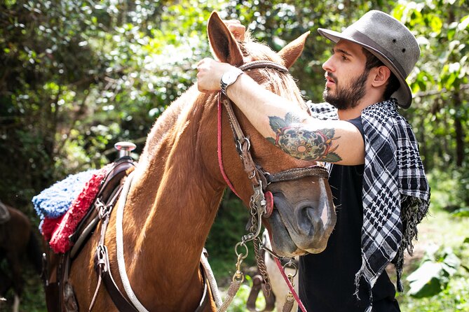 100-Year-Old Family Finca Adventure: Horseback Riding & More - Authentic Colombian Breakfast