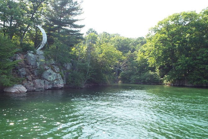 1000 Islands Canada (No Passports Required, Departing From the US - Tour Inclusions and Accessibility