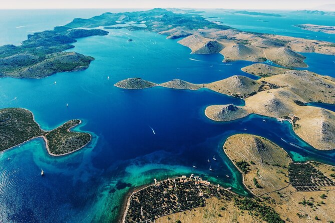 1000 Islands Route - 1.5-Hour Panoramic Flight Over Kornati & ŠIbenik - Meeting and Location Details