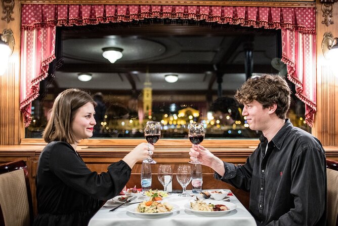 10PM Budapest Danube Cruise With Live Music & Food or Drinks - Dining Options