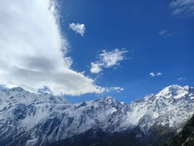 11 Day Langtang Gosainkunda Trek From Kathmandu - Accommodation and Meals