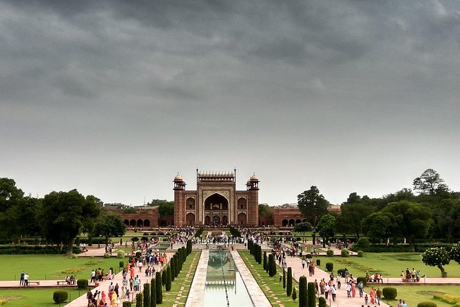 11-Hour Agra Day Tour: Sunrise and Sunset of Taj Mahal - Experiencing Sunrise and Sunset