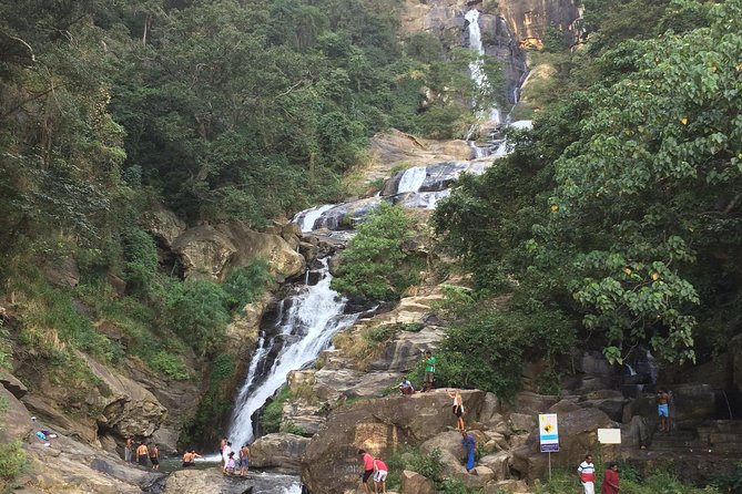 12 Day Explore Sri Lanka - Pickup and Meeting Information