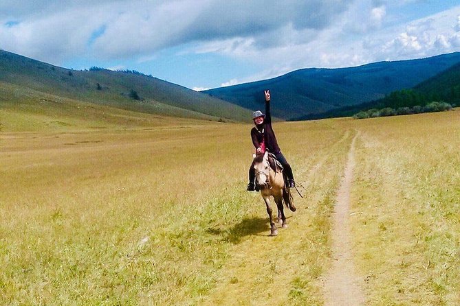12-day Gobi and Central Mongolia Adventure - Meeting and Pickup