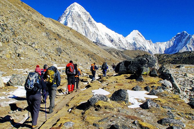 12 Days Everest View Trek With Historic Kathmandu Tour - Accommodation and Dining