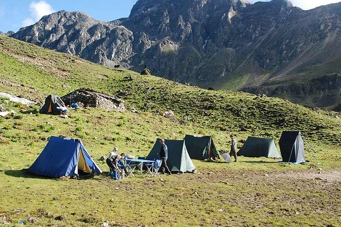 13 Days Jomolhari Trek From Paro to Thimphu via Lingzhi - Travel Requirements