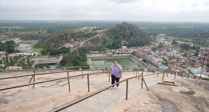 13 Days Tamilnadu, Kerala & Karnataka With 5 Star Hotels !! - Natural Wonders Highlights