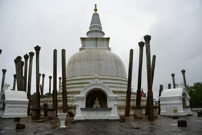14 Days/ 13 Nights -Sri Lanka Tour on Culture, Wildlife & Beaches - Days 9-10: Waterfalls, Temples, and Wildlife Safaris