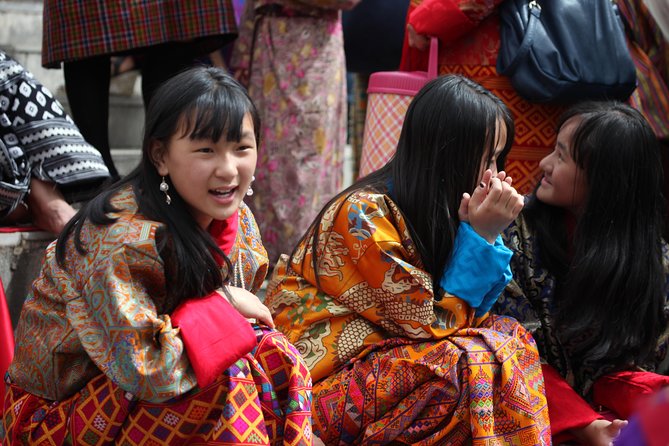 14 Days Bhutan Cultural Tour With 2-Day Trek in Bumthang Valley - Trekking in Bumthang