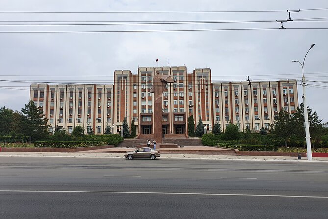 14 Days Private Tour in Romania, Moldova, Transnistria From Bucharest - Customization and Flexibility