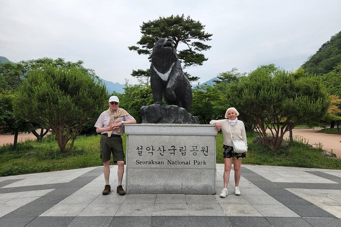 14 Days Wonderful Korea Tour(Inc. Meals & Accommodation) - Pricing and Group Size
