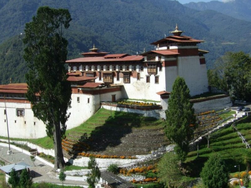 15 Day Cross Countries Tour of Bhutan, Sikkim & Dharjeeling - Cultural and Scenic Highlights