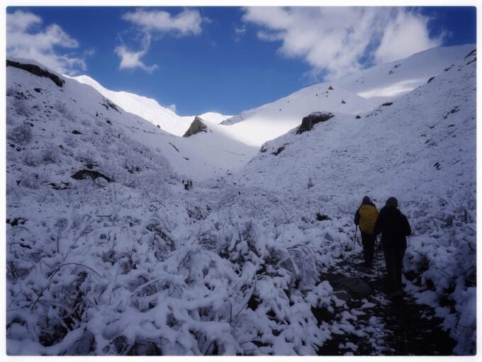 15 Days Annapurna Circuit & Tilicho Lake Trek From Kathmandu - Trekking Guide