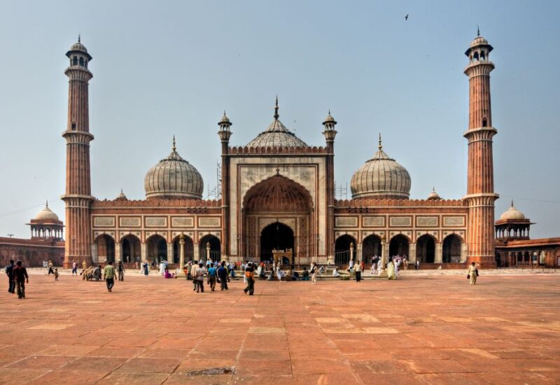 15 Days Buddhist Trail Tour in India & Nepal With Agra - Tour Inclusions