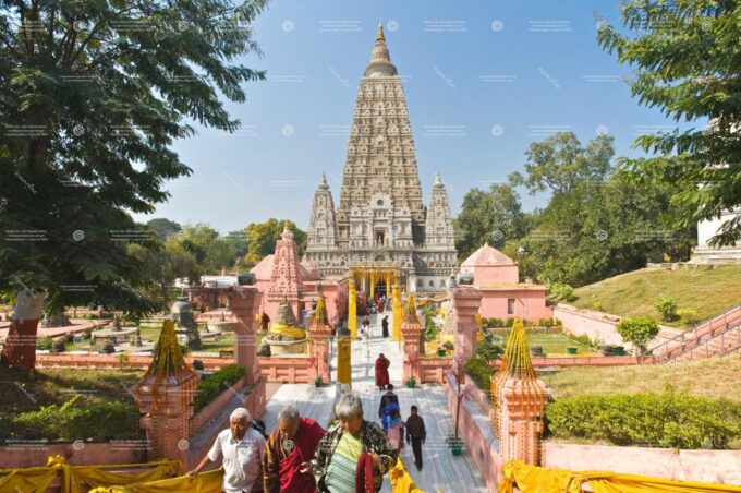 15 Days Buddhist Trail Tour in India & Nepal With Taj Mahal - Frequently Asked Questions