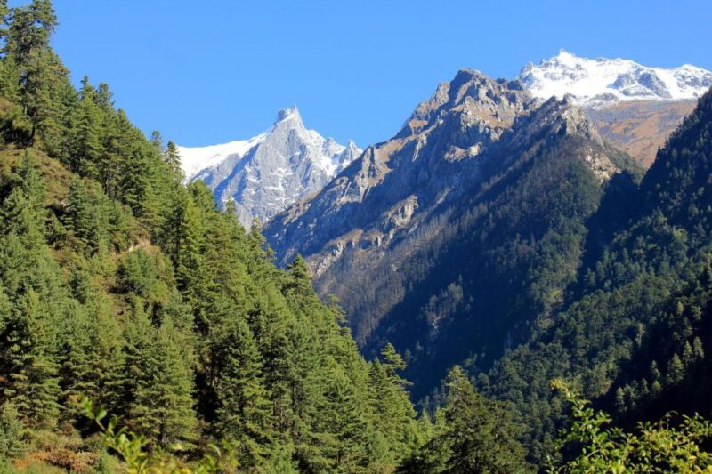 15 Days Manaslu Circuit via Larkey La Pass Trek - Included in the Package