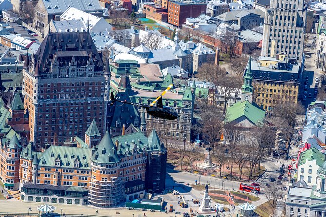 15 Minute Helicopter Tour Over Quebec City 40 KM - Key Points