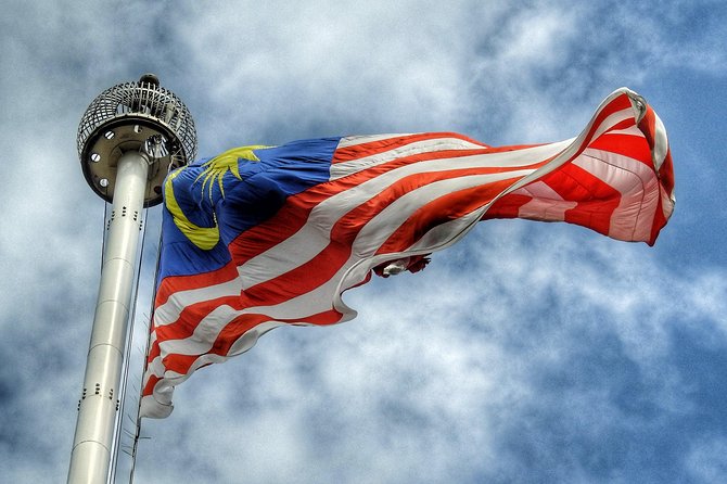 *15hrs Kuala Lumpur Van Tour From Johor Bahru W Tour Guide - Pricing and Booking