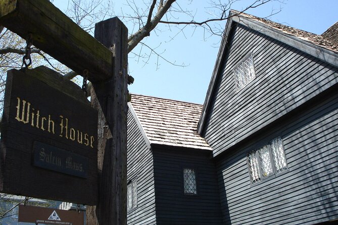 1692 Salem Night Walking Tour - Witch Lore and Legends