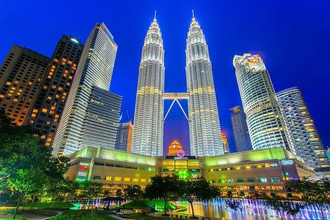 *17 Hrs Kuala Lumpur & Melaka Car Tour From Ipoh W Tour Guide - What to Expect During the Journey