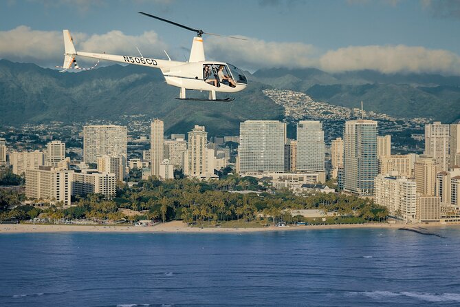 18 Minutes SHARED Helicopter Tour in Honolulu - Whats Included
