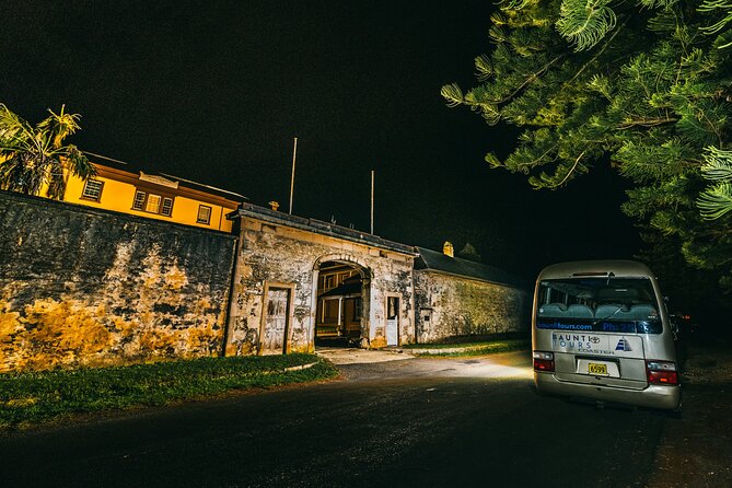 1856 The Untold Story - Exploring Norfolk Island