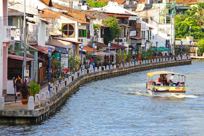 #19hrs Kuala Lumpur & Melaka MPV Tour From Singapore W Tourguide - Tour Experience