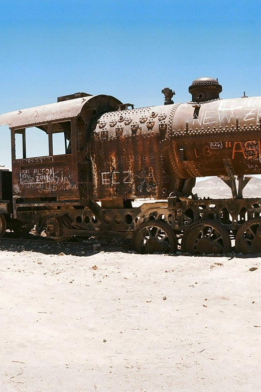 1D Private Tour of Uyuni Salt Flats and Pulacayo Old Mines - Colchani
