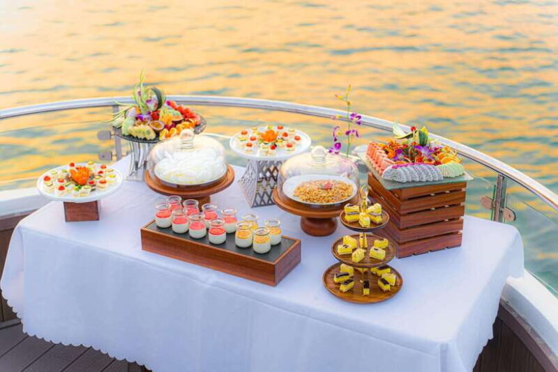 1Day 5 Stars Cruise:Swimming,Hiking & Kayaking, - Itinerary Highlights