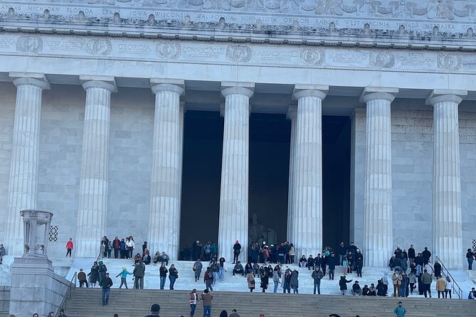 1Day Self-guided Museum and Monument Tours - Navigating the Museums