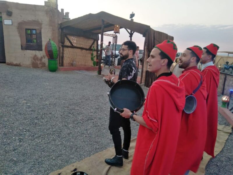 1H Quad, 1HCamel & Dinner: Agafay Desert Spectacle - Quad Biking Adventure