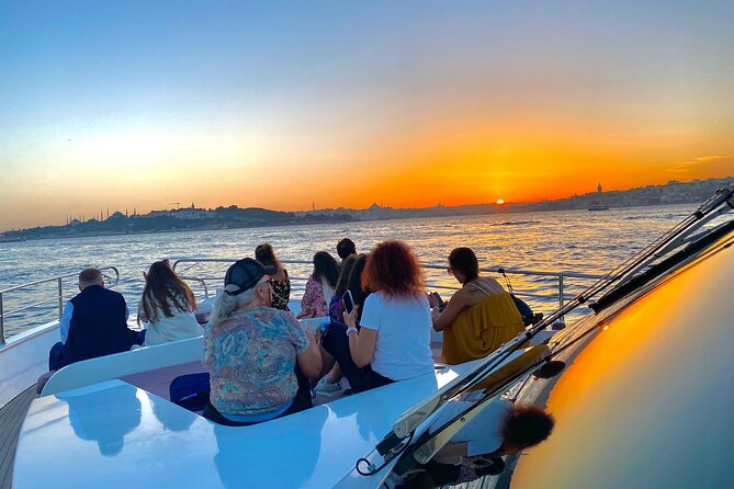 2.5-Hour Bosphorus Sunset Sightseeing Cruise by Luxury Yacht - Meeting and Pickup
