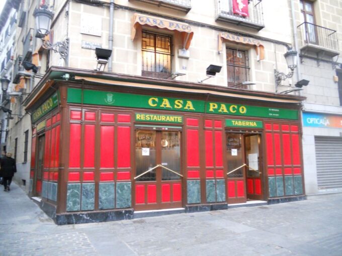 2.5-Hour Evening Tapas Tour Through Madrid - Learning Tapas Culture and Origin