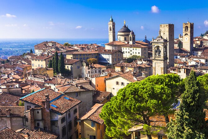 2.5-hour Private Bergamo Walking Tour - Engaging With the Local Guide