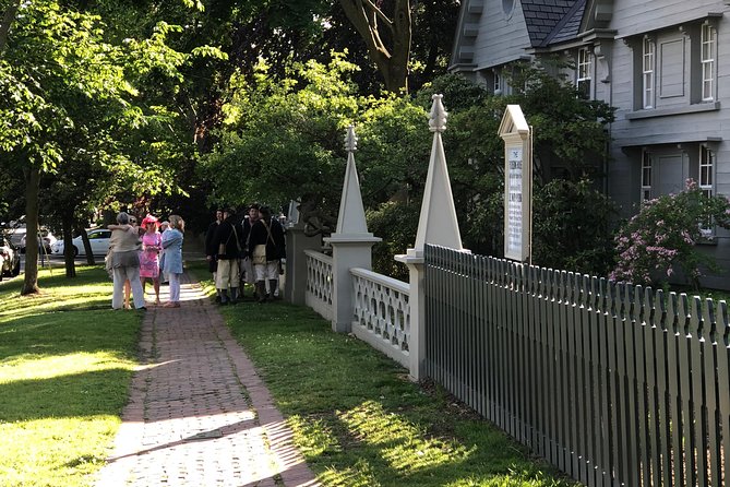2.5-Hour Salem History & Sightseeing Guided Walking Tour - Exploring Salems Puritan and Patriot History